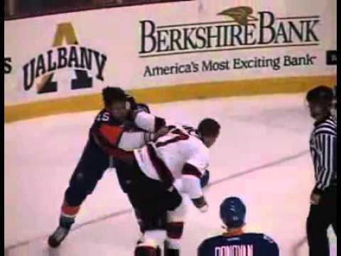 Steven Oleksy vs Brad Mills
