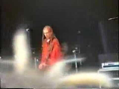 Thumbnail for The Offspring - Burn It Up (Live Glastonbury 95) by Ron Welty