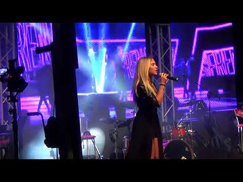 Jennifer Hudson   And I Am Telling You    Serena Rigacci  ( Cover)