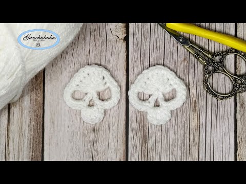 DIY TUTORIAL SKULLS 💀 in CROCHET with only 2 rounds and basic stitches, very easy!