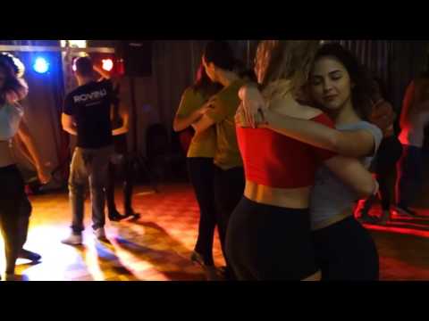 Bess Kuil & Bruna Sousa Zouk