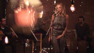 Pharrell Williams - Happy (Acoustic Cover by Edei)