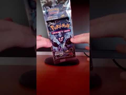 Spacchettamento carte Pokémon Ultra Prisma