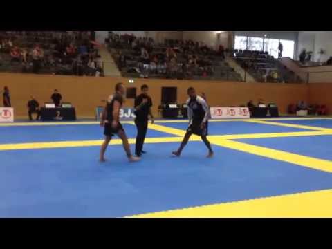Jaroslav Moltas vs Jackson Sousa Berlin 2015 No Gi Black adult open class.