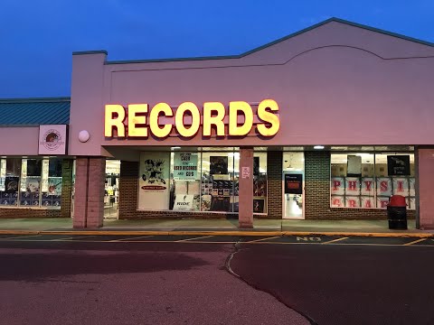Vintage Vinyl records closing-the end of an era 1979-2021 last trip#shorts#recordstores#recordstore
