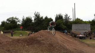 preview picture of video 'Dirtcontest Bikepark Veitsbronn'