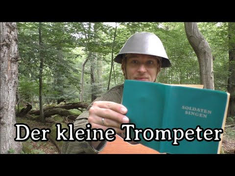 East German Soldier Sings - Der kleine Trompeter [Liederbuch der NVA]