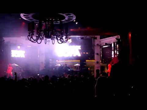 Hard Rock Sofa at XS in Las Vegas Nov 9, 2012 - Intro