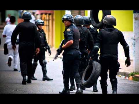 Socio Chilin & Nieble Cash - Los Topos (Dembow 2013)