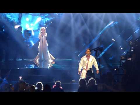 Jon Henrik Fjällgren feat Aninia-En värld full av strider.Melodifestivalfinalen i Friends arena 2017
