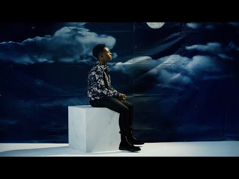 Video thumbnail for Don’t Look At Me