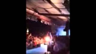 Kevin Fowler concert intro Floores