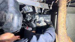 2007-2013 Toyota Tundra Charcoal Canister Removal And Installation Instructions