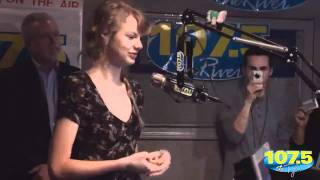 Taylor Swift talking about 'Super Bass' by Nicki Minaj