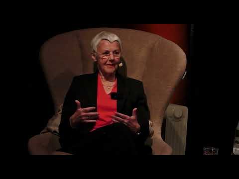 Gabriele Krone Schmalz im Dialog - das ganze  "half covered"  Gespräch