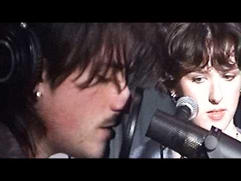 Chris Lanzon - Yo-Yo (It All Comes Back To You) (Live)