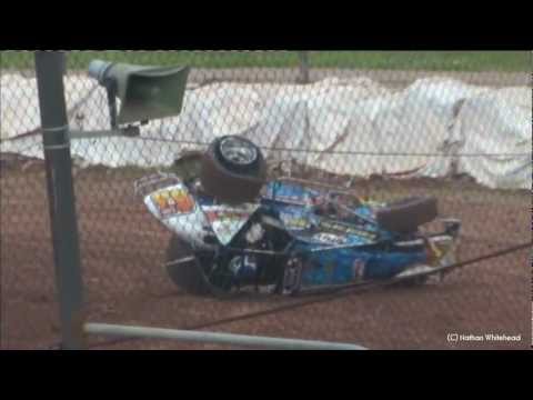Shane Holbrow Crash - Sydney Speedway 4-1-12