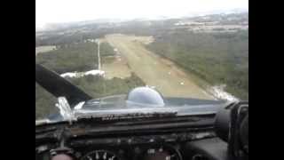 preview picture of video 'Turbulent Landing on Tyagarah airfield/Byron Bay Oz'