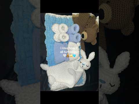Things I crocheted for a babyshower :) 🩵🧸 | #crochet #crocheting #tiktok #shorts #babyshower