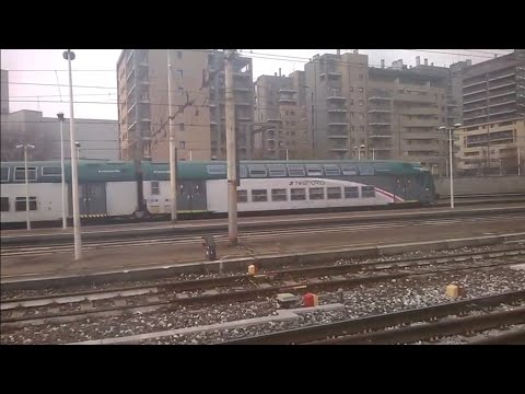 E464 020+7 2 piani Trenord - Milano Greco - 18/12/2020