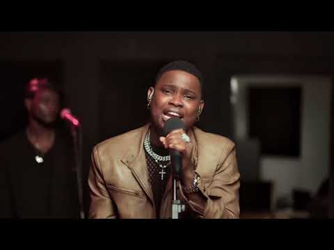 Shiiro_The General (Live Performance)