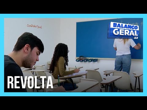 Vereadores de Dias d’Ávila (BA) aprovam reajuste de R$ 0,46 no salário de professores