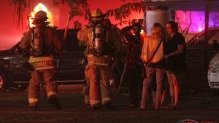 preview picture of video 'Crews battle early morning structure fire in Seminole'