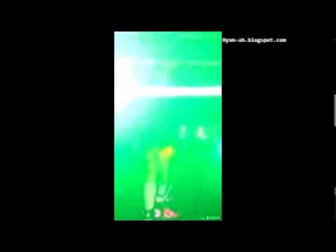 110612 hyuna injured ankle (4minute live ~ Talk & Hot Issue)