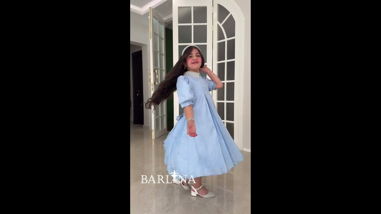 Girls' sky blue dress with a formal collar - 2 years