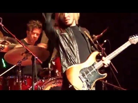 Kenny Wayne Shepherd & Chris Layton - Let the Good Times Roll 3/17/2016 Experience Hendrix Tour