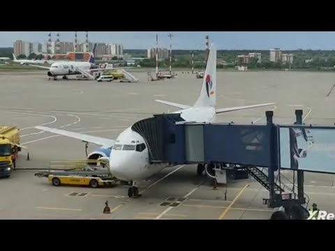 Перелëт ShirakAvia Boeing 737-500 Москва Внуково-Ереван.