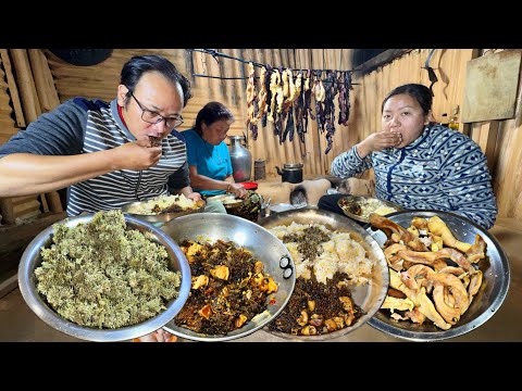 Wild Lichen & Pork Intestine Mix Curry with Rice | Pork Recipe Cooking In Village | Nepali Vlog
