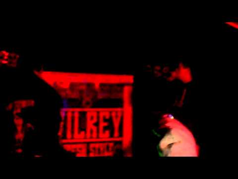 *Batalla En El Pantano* Trova V/S Sador