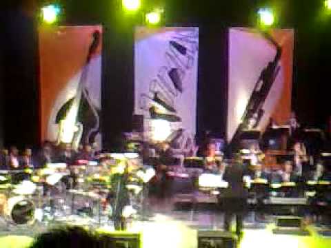 Simon Bolivar Big Band Jazz. Fly me to the Moon! TOM