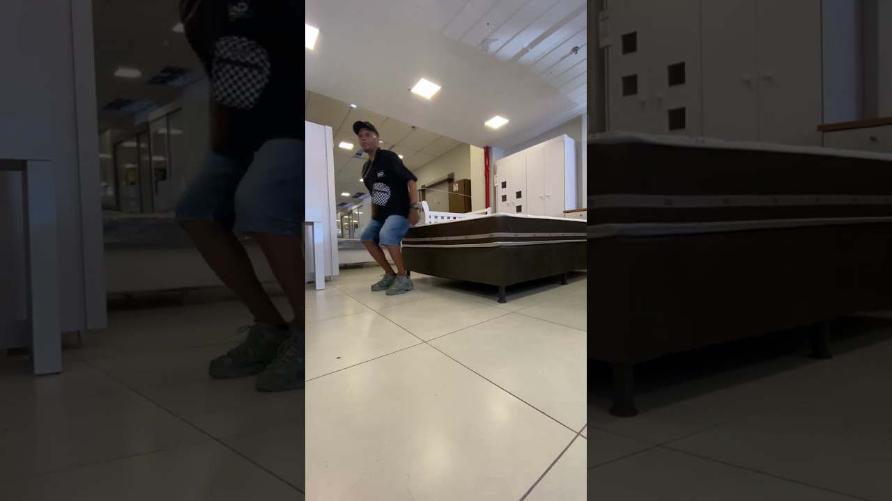 Watch Now O Colchão Anjos Classic Molas Superlastic é indicado para pessoas que procuram um conforto macio. O Colchão Anjos Classic Molas Superlastic é indicado para pessoas que procuram um conforto macio.