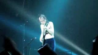 AC/DC - Dog Eat Dog (live)