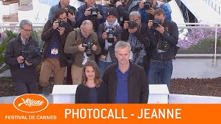 JEANNE  Photocall  Cannes 2  VF