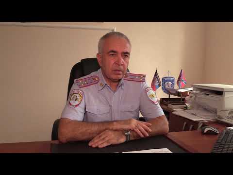Жители ДНР получают паспорта РФ