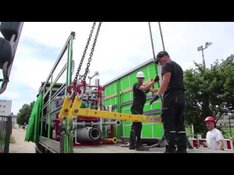 Sechs Tonnen schweres Blockheizkraftwerk