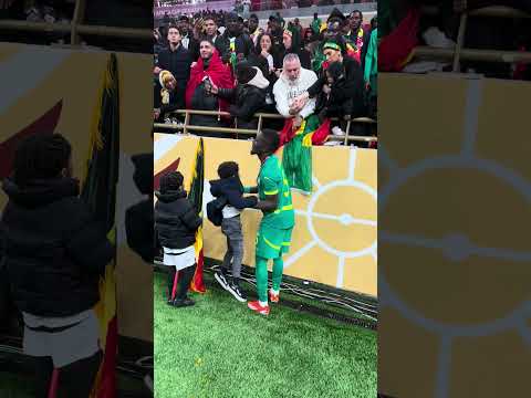 Gana et sa famille après la victoire finale