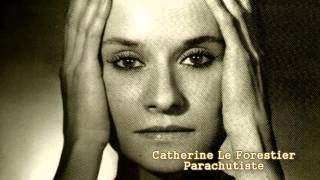 Catherine Le Forestier  Parachutiste