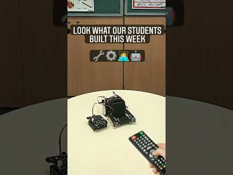 #Robotics projects of the week. Join #thinklum club to learn how to build #robots and #program them.