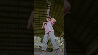 Download lagu Super Bass X Every Day mp3