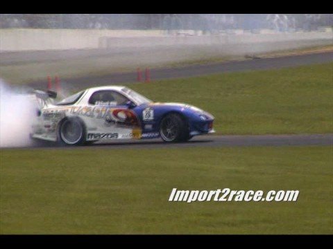 Drifting Mazda RX7 FD 96 Vs RX-7 89