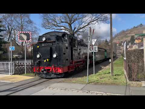 Die Dampflok in Radebeul. Eine Sammlung von Filmen über den Lößnitzdackel.