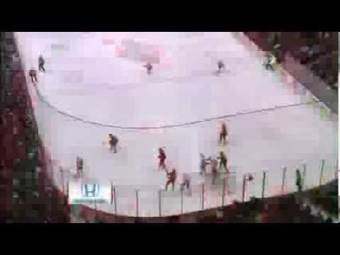 Patrick Kane Ensures the Blackhawks Do Not Get Shut Out (Jan. 23, 2014)
