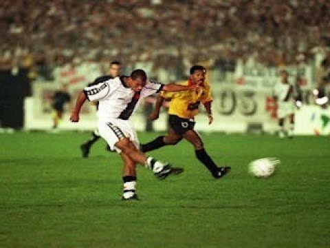 Vasco 2 x 0 Barcelona (EQU) - Final da Libertadores de 1998 - 1º jogo