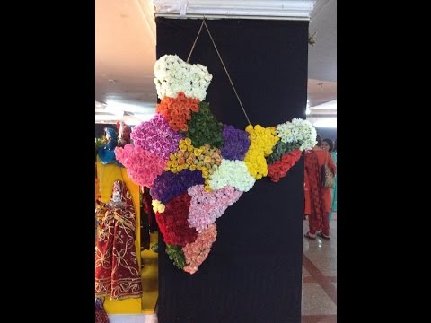 Learn how to make jewellery from fresh flowers