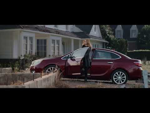 Wanda creates The Hex and Vision