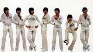 Cliff Richard 5 Minute Album Review: Every Face Tells A Story 1977